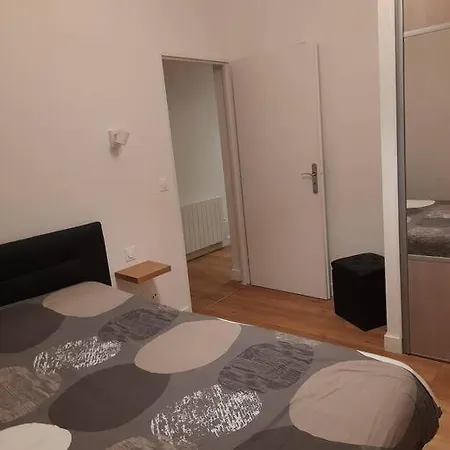 Logement Entier - Appartement Saint-Nectaire Exterior photo